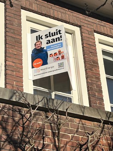 bord op raam